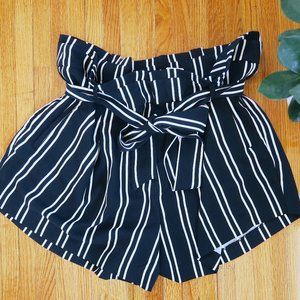Torrid Black & White Stripe Tie-Front Short